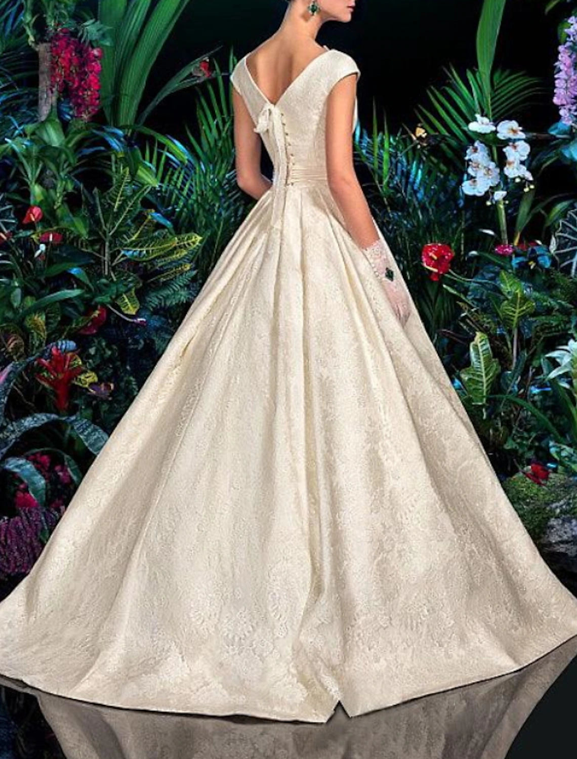 Engagement Vintage 1940s / 1950s Formal Wedding Dresses A-Line V Neck Cap Sleeve Sweep / Brush Train Satin Bridal Gowns With Sashes / Ribbons Embroidery Summer Fall Party Women's Clothing